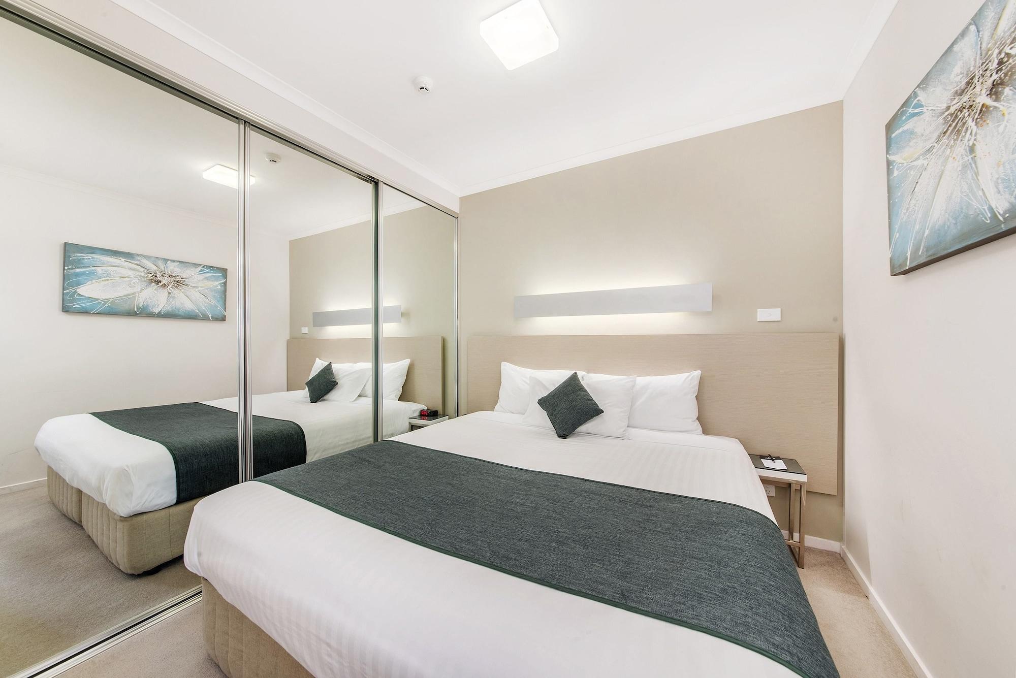 Aparthotel Abode Tuggeranong Camberra Exterior foto