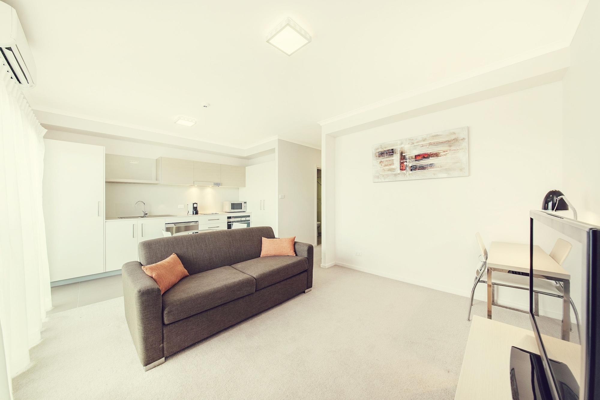 Aparthotel Abode Tuggeranong Camberra Exterior foto