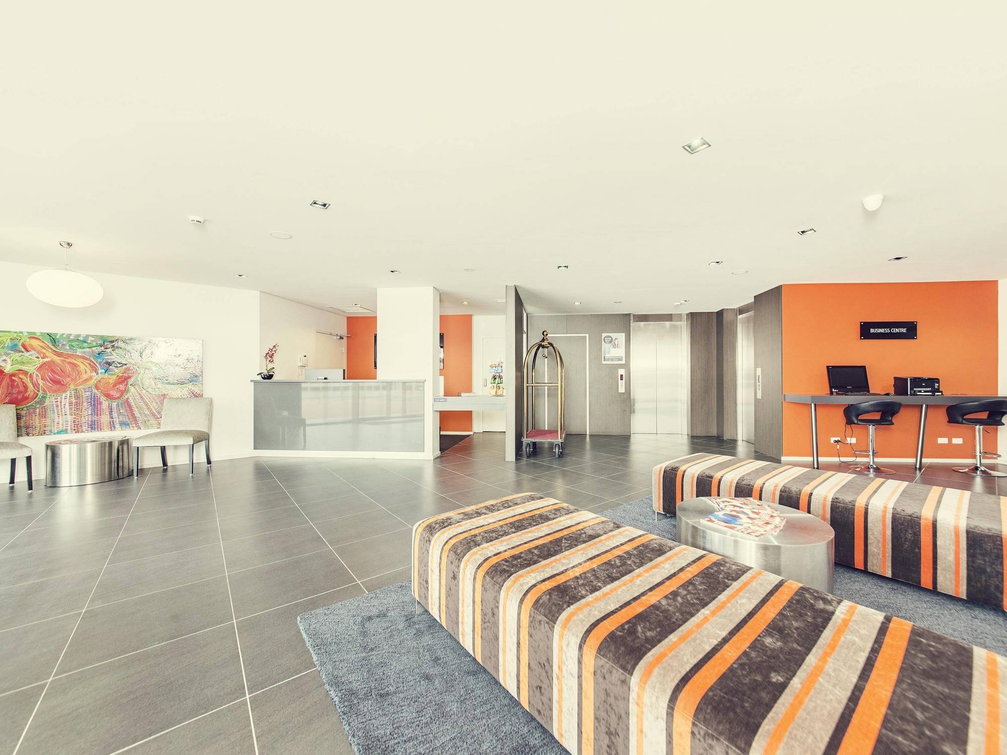 Aparthotel Abode Tuggeranong Camberra Exterior foto